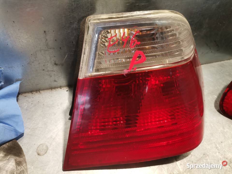 BMW E46 SEDAN LAMPA PRAWY TYŁ Lampy tylne Nowy Sącz