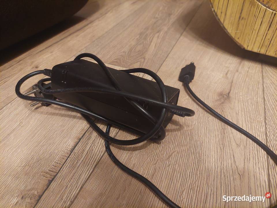 Konsola xbox 360 z fydkuem twardym ok 200 gier Pozostałe Piotrków Trybunalski