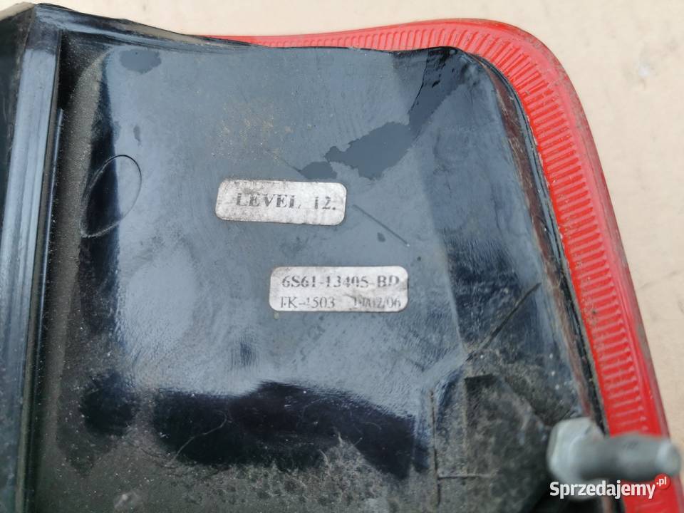 Lampa tył lewa Ford fiesta mk6 lift 3D 3 drzwi Rok produkcji 2005 Sieraków