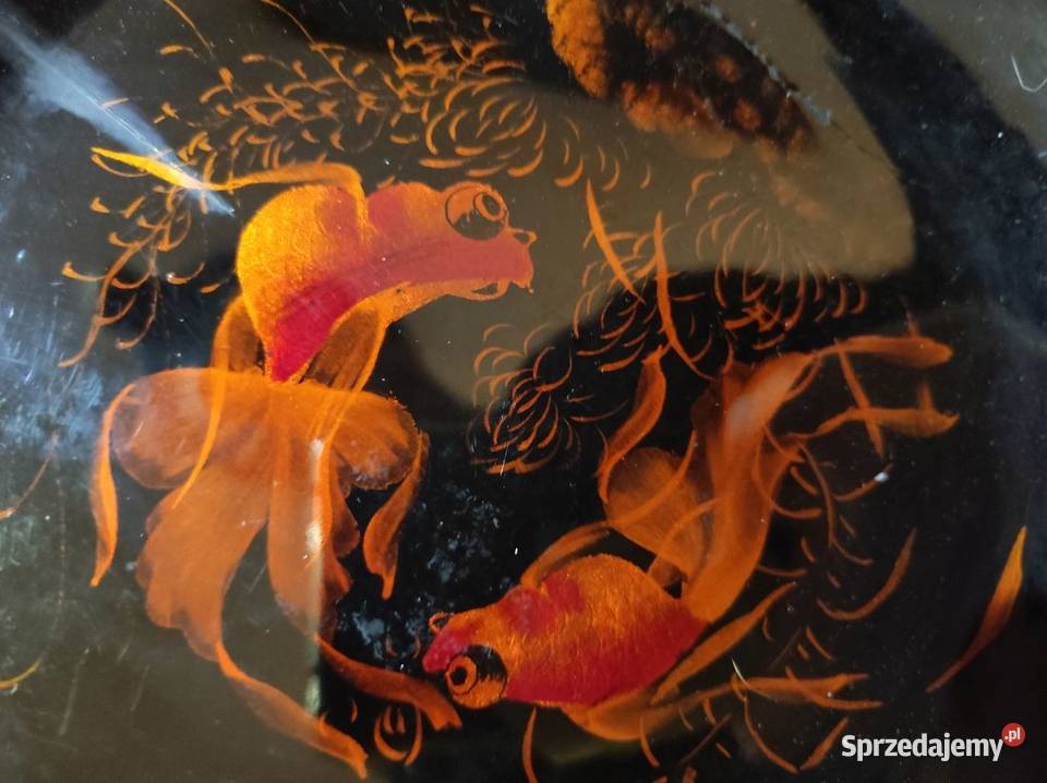 lakierowany ozdobny talerz z motywem złotych beżowy świętokrzyskie Kielce