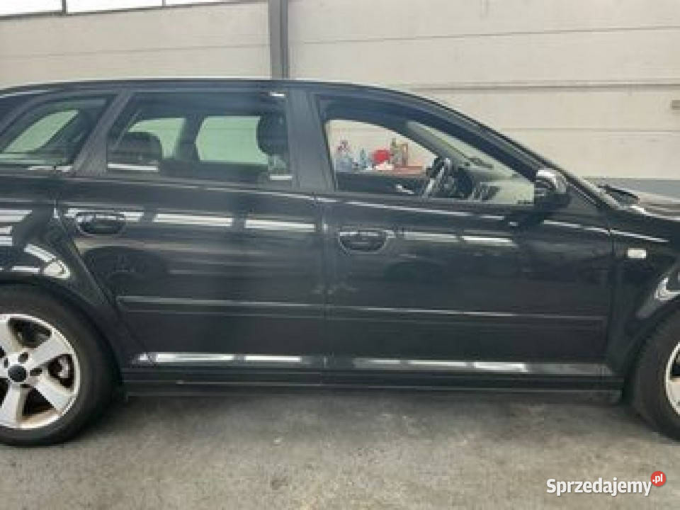 Audi A3 5 Drzwi 16 Mpi 102 Attraction PodFotele sprzedam