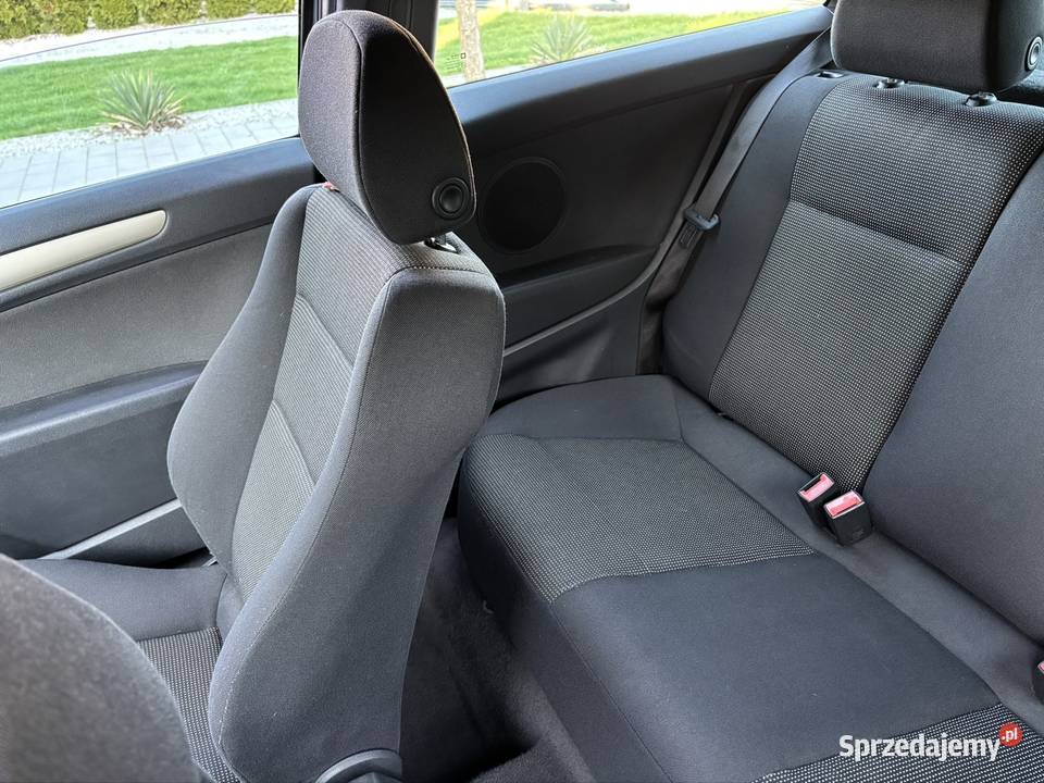 Opel Astra GTC 16 benzyna 2008r auto z GWARANCJĄ łódzkie Rzechta