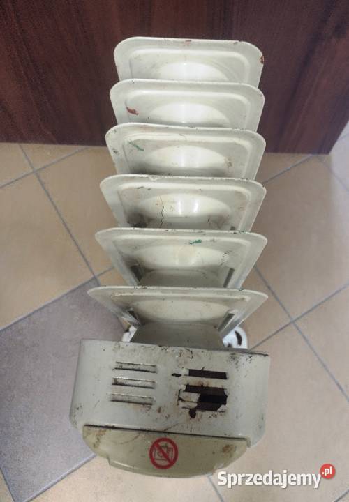 Grzejnik olejowy HD9077Q 1500 W Stargard