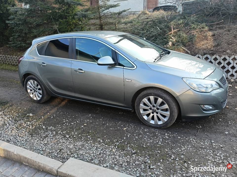 Opel Astra J 17 CDTI 110 199000km Jawornik Polski sprzedam