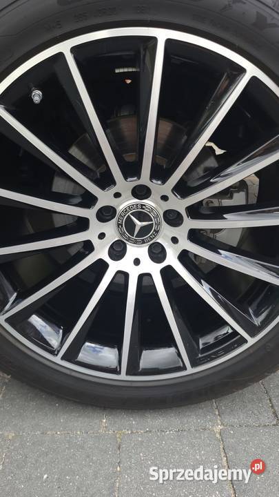 Mercedes GLC 300 model 253254 20 benzyna 2023 r 2000cm3 CLC Podgórzyn