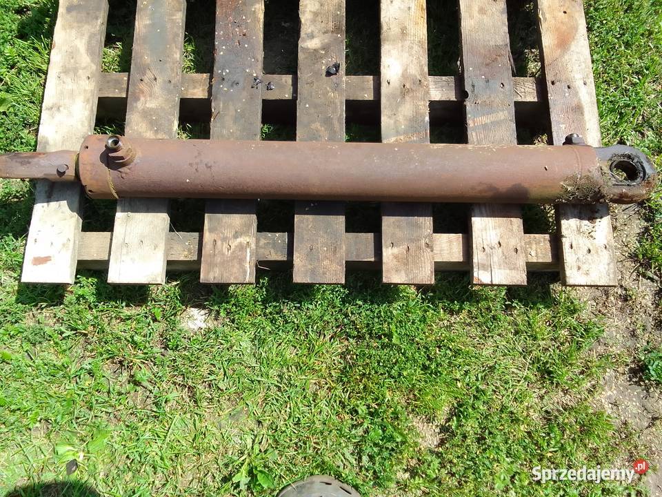 Siłownik hydrauliczny do cyklopa sprzedam Skarszewy