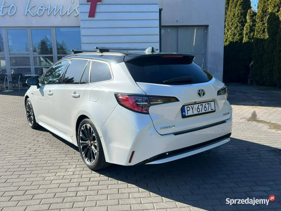Toyota Corolla 18 Hybrid GR Sport Full Biała