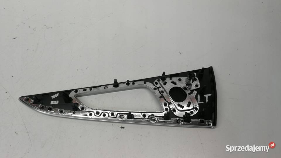 LISTWA DEKOR DRZWI AUDI A6 C7 LEWY TYŁ 4G0867419 Przystajń