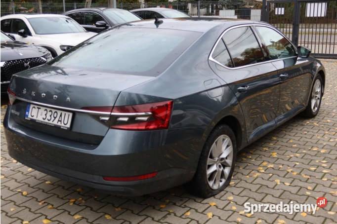 SKODA SUPERB 2019 1968 ccm 190 Warszawa