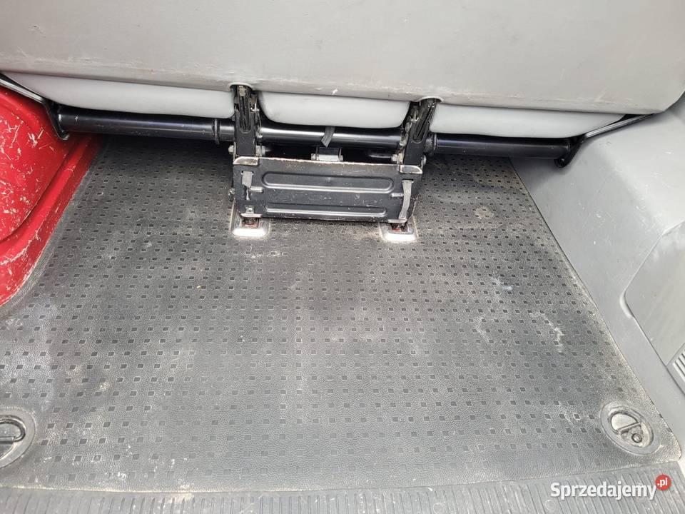 VW Transporter T5 2006r 19tdi 9osobowy klima wspomaganie kierownicy Transporter Lipno