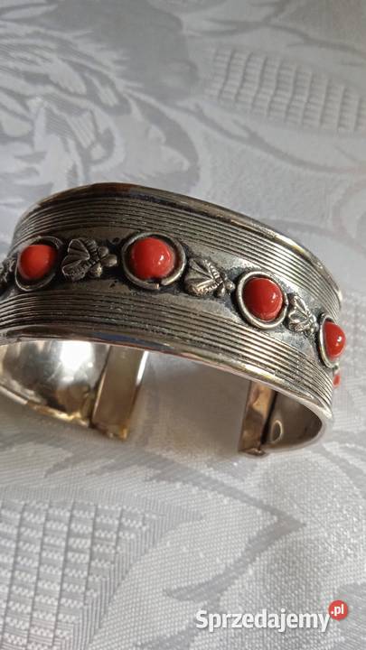 WIEKOWA SREBRZONA BRANSOLETA Z KORALEM Piła