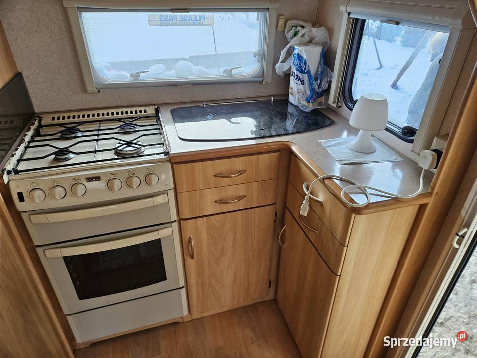 Przyczepa kempngowa STERLING JADE 2000 R Rok produkcji 2000 pomorskie Czersk