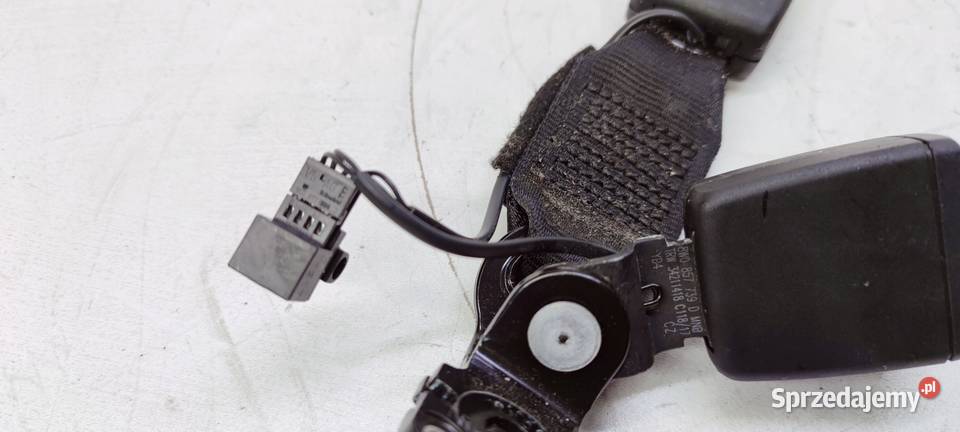 ZAPINKA PASA TYŁ AUDI A4 B9 8W0857739D Przystajń