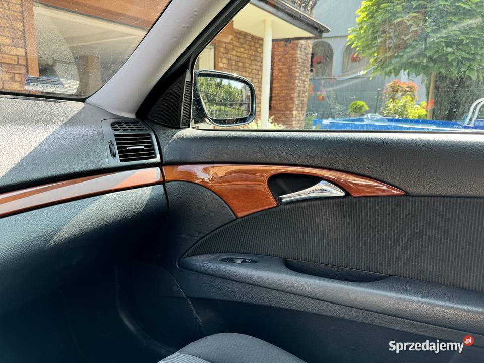 MercedesBenz Klasa E MercedesBenz Klasa E220 CDI elektrycznie ustawiane fotele śląskie sprzedam