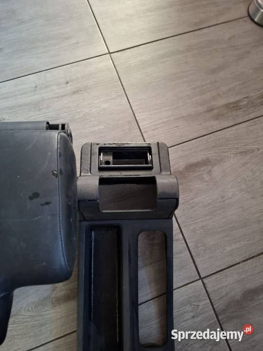 podłokietnik BMW e36 opolskie Przylesie sprzedam