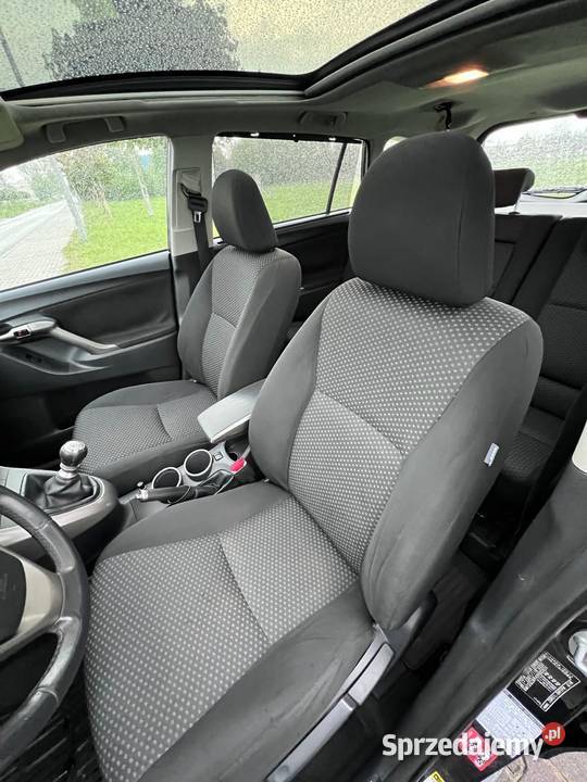 Toyota Verso 18 BenzLpg 7 osobowy hak kamera Zduńska Wola sprzedam