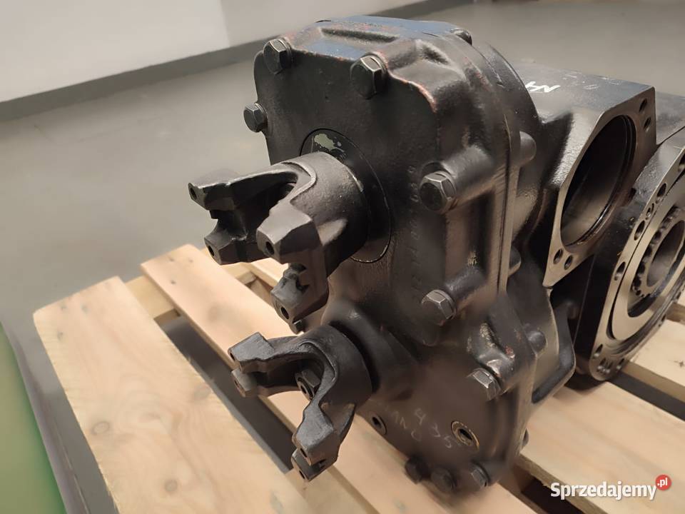 Dyferencjał 11X31 przekładnia PTO HOLLAND LM 435 Wilkowo