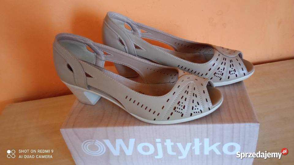 Buty damskie rozmiar 40 NOWE Czarzyzna