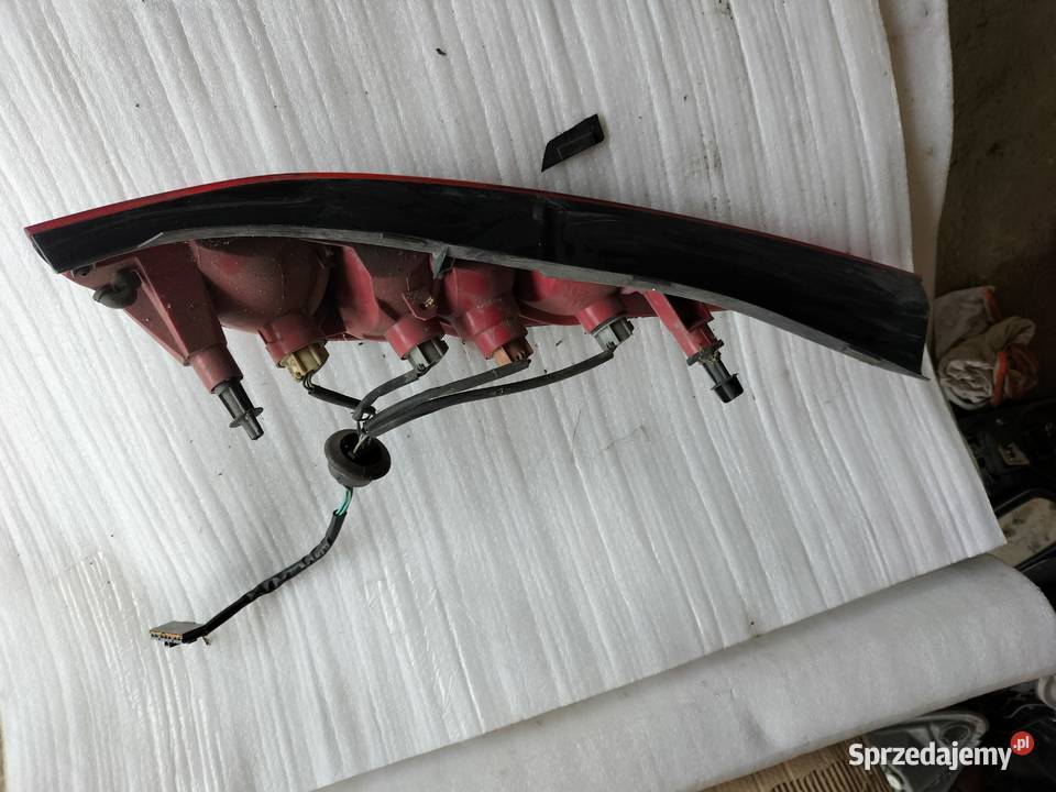 FORD MONDEO MK3 LAMPA LEWA TYŁ KOMBI lampy tylne Kamień-Kolonia