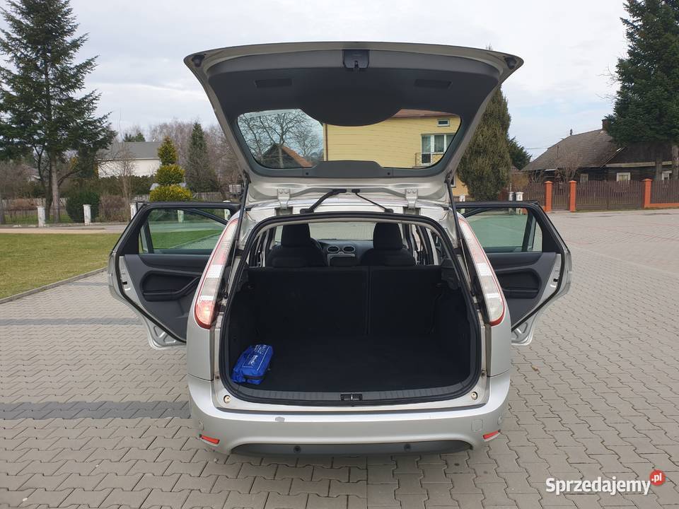 FOCUS KOMBI 16 101 OPŁACONY BEZWYPADKOWY Focus Rzeszów