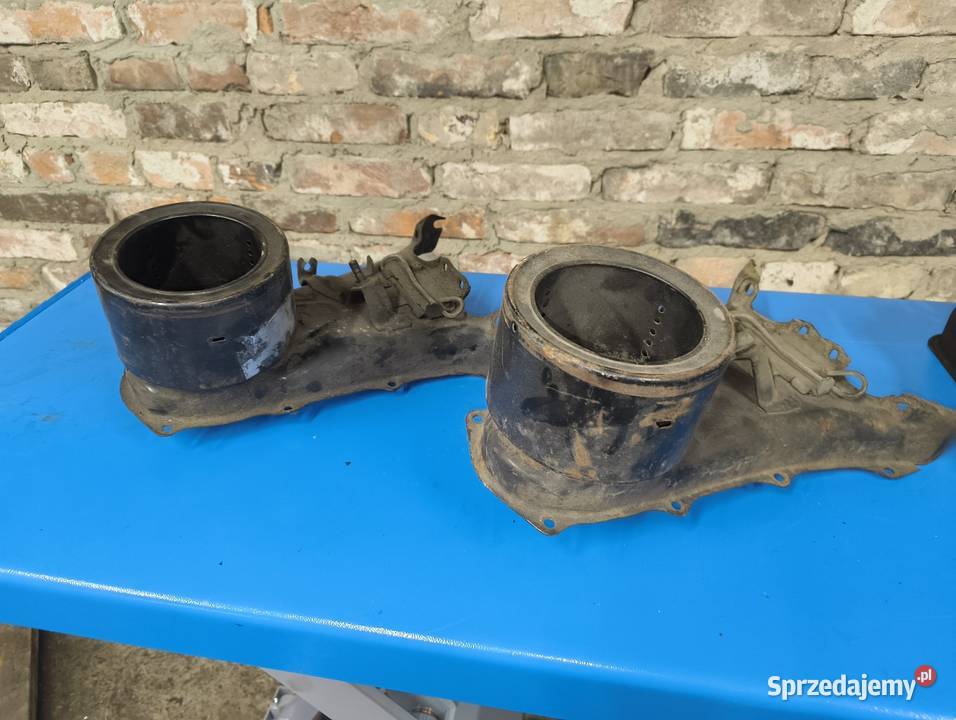 Góra obudowa wentylatora Fiat 126p obudowy osobowe Pozostałe Warszawa