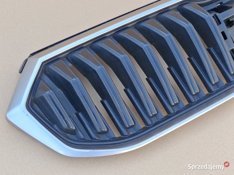 SKODA SUPERB IV 4 GRILL ATRAPA CHŁODNICY Atrapy Bieleń