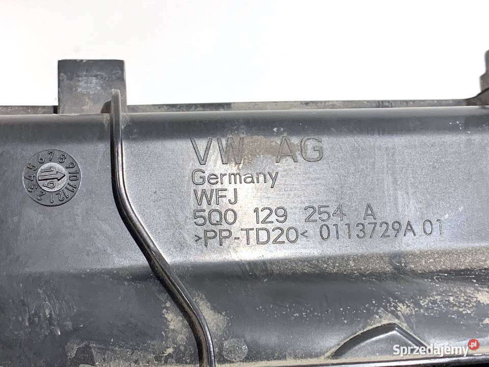 KIEROWNICA WLOT POWIETRZA VW GOLF VII 5Q0129254A sprzedam