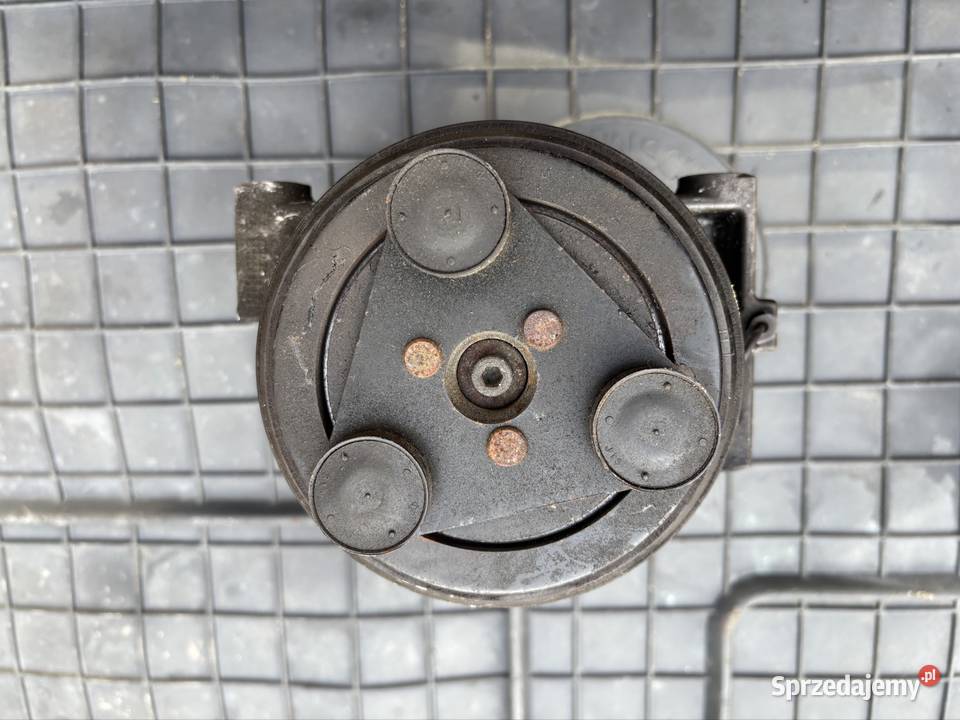 Sprężarka klimatyzacji Subaru 73111FE040 Części samochodowe