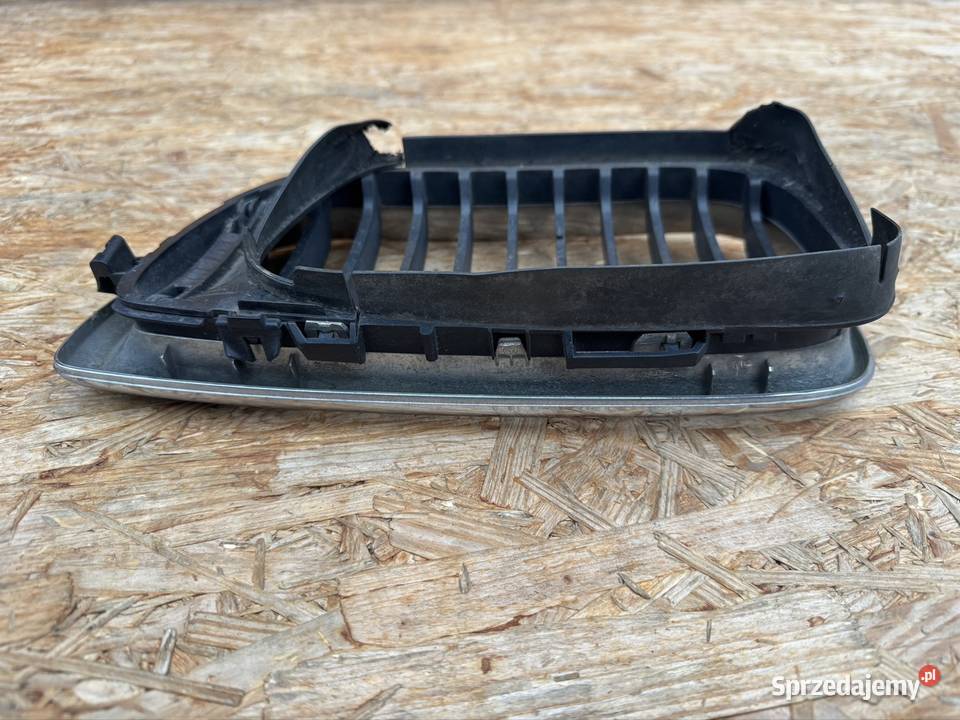 Grill nerka maski przód prawa BMW e46 lift wielkopolskie Międzychód