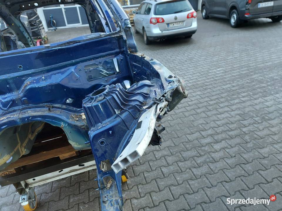 Mercedes EQC 400 W293 ĆWIARTKA PODŁUŹNICA LEWY sprzedam