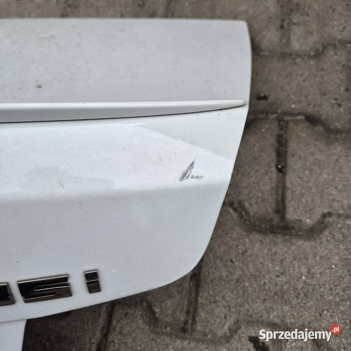 Bmw F22 M235 tylna klapa lotka kod lak A300 Nadolice Małe