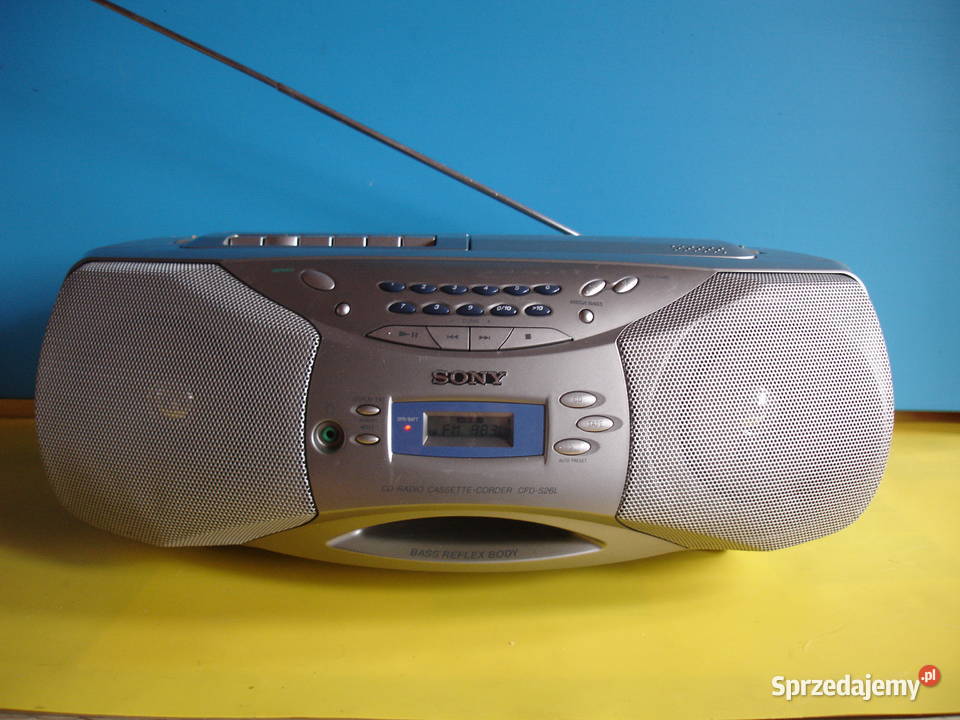 Radiomagnetofon z CD SONY CFD-S26L