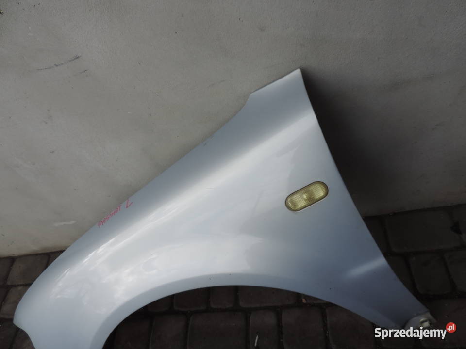 BŁOTNIK LEWY PRZÓD VW PASSAT B5 LB7Z