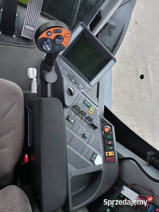 CLAAS XERION 3800 TRAC VC 4WD 4x4 88 Diesel 365 Grabów nad Prosną