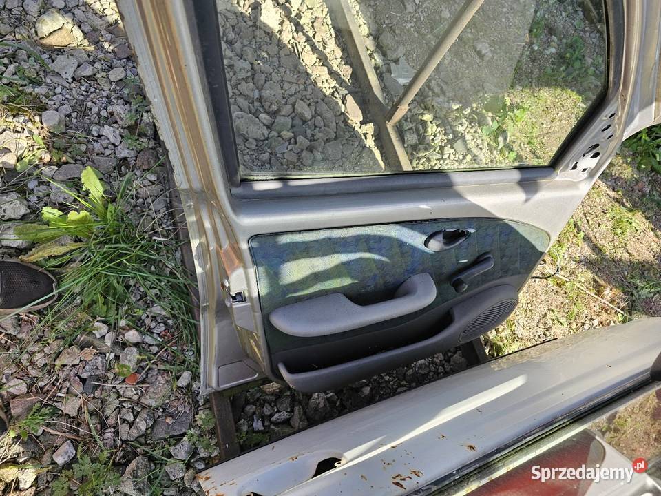 Drzwi fiat palio lewy przód Drzwi Łagów