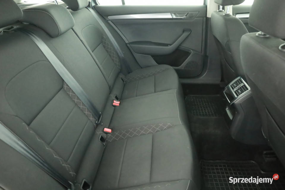 Skoda Superb 15 TSI 110KM Superb mazowieckie Piaseczno