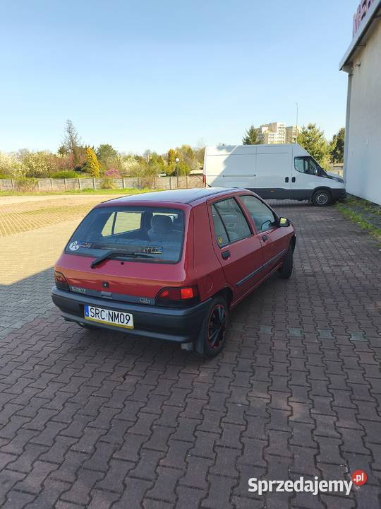 Sprzedam Renault Clio 1993r 4/5 sprzedam