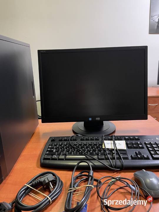 Zestaw komputer monitor klawiatura śląskie sprzedam