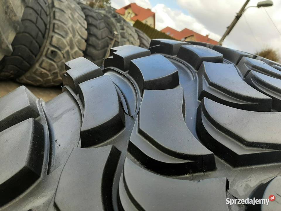 Opona używana przemysłowa 54065R30 MITAS HCM 30cale Zaścianki sprzedam