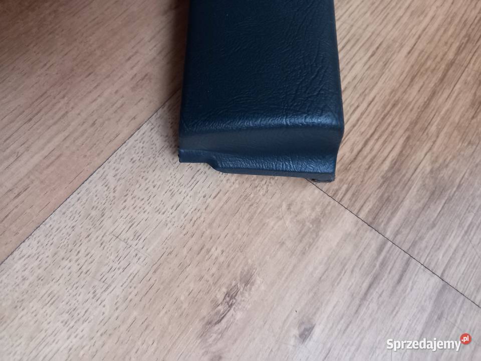 BMW e28 boczek tapicerka tylnych drzwi lewa osobowe wielkopolskie Bukownica