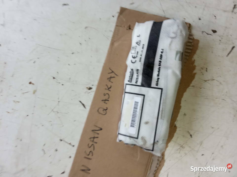 NISSAN QASHQAI PODUSZKI FOTELI Kobylnica