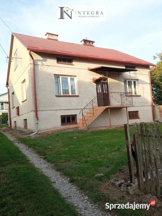 Dom w Grodzisku Górnym na działce 739 ara piwnica Grodzisko Górne