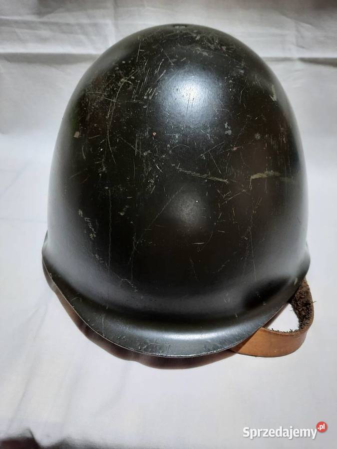 HEŁM wojskowy Warszawa