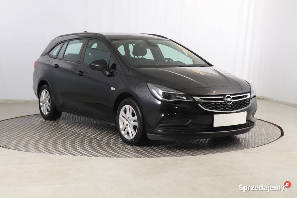 Opel Astra 16 CDTI gniazdo USB Zabrze