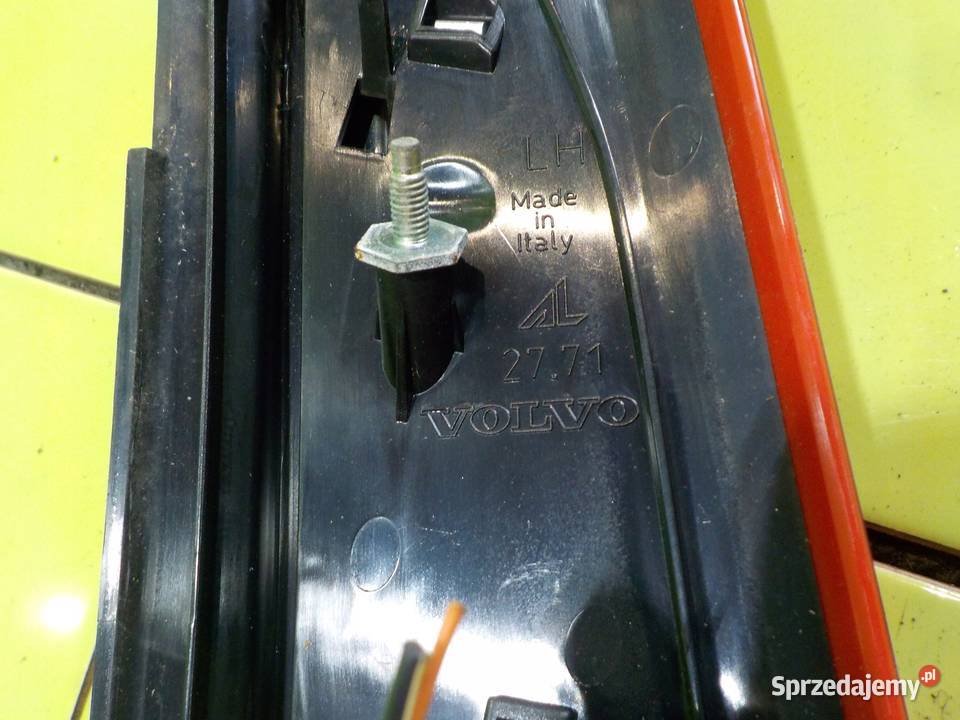 VOLVO C30 RDESIGN 08r 3D lampa lewa tyl Lampy tylne Suków