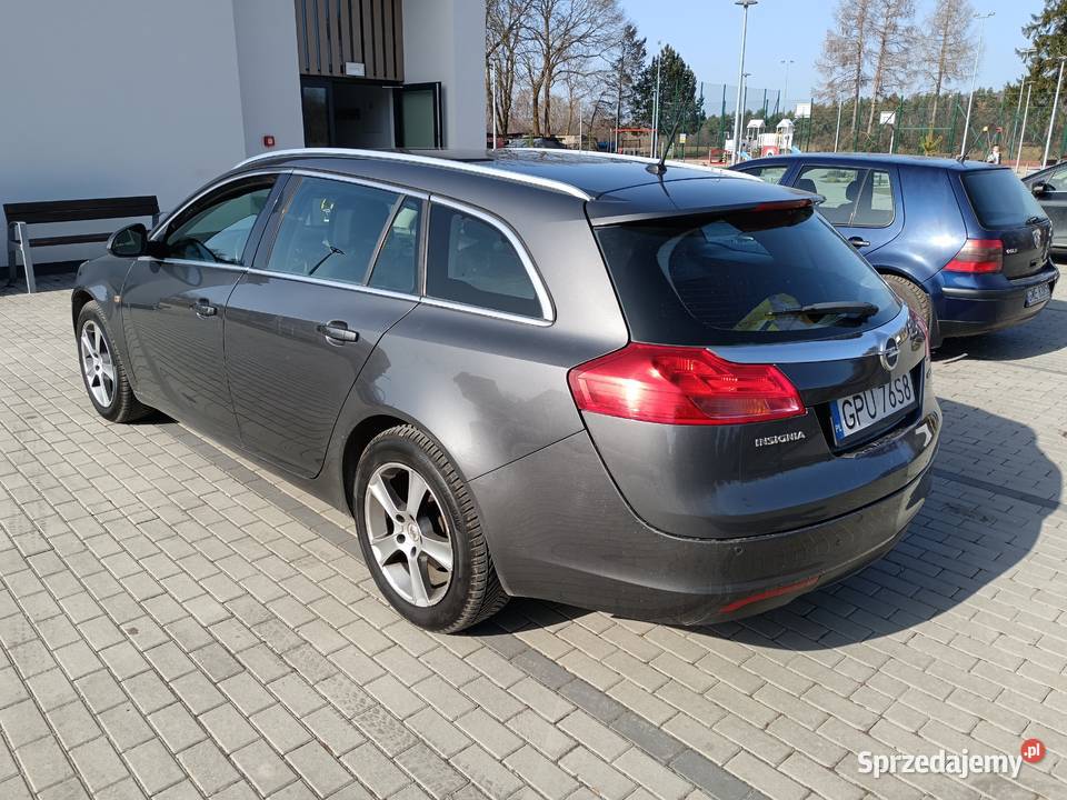 Opel Insignia kombi 20 Cdti 130 manual 6 biegów Rok produkcji 2010 pomorskie