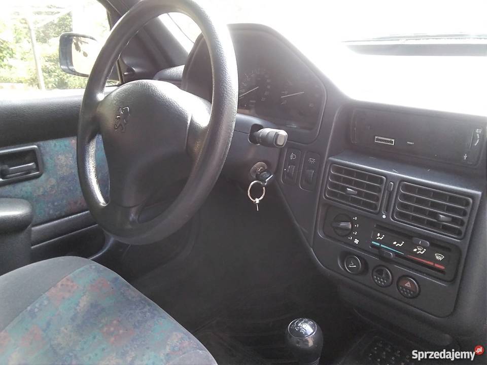 Peugeot 106 11 benzyna LPG Wolbórz