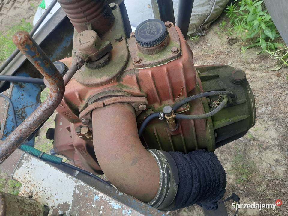 Beczkowóz trabant wciągnięty