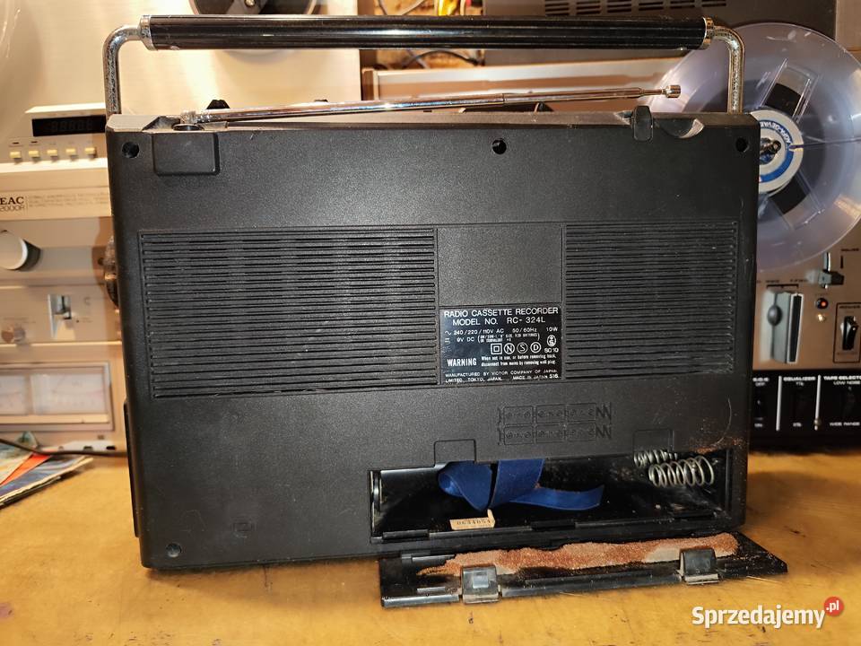 radimagnetofon JVC RC324L made in Japan Mosty sprzedam