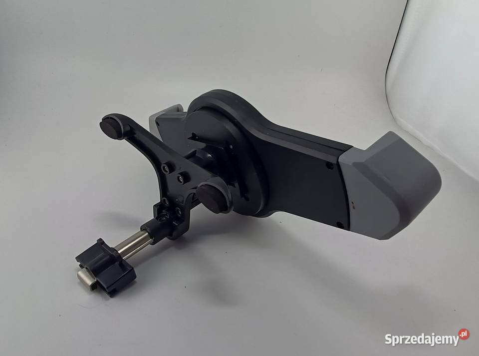 Uchwyt samochodowy na tablet mocowany do kratki Podstawki i uchwyty mazowieckie sprzedam